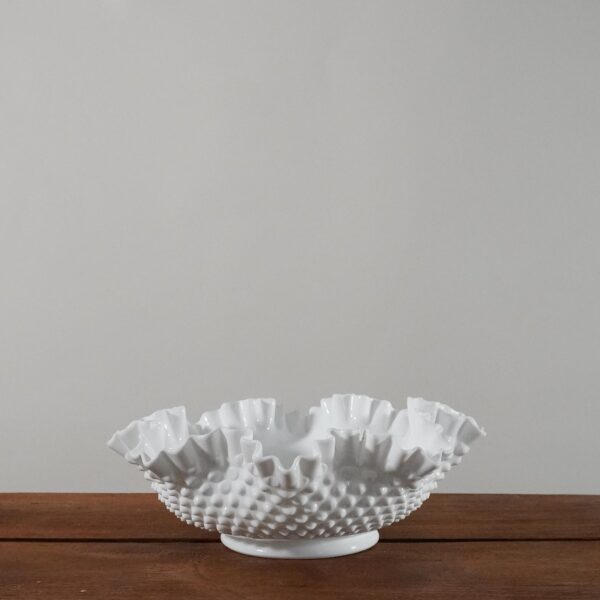 Bowl En White Milk Glass De Los Años 60’s