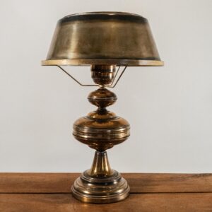 Lámpara De Mesa De Los 60's En Hojalata Pintada
