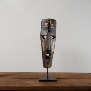 Máscaras Éticas En Madera Tallada